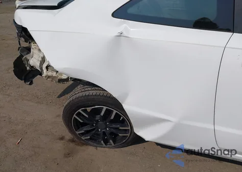 2011 Honda Civic Cpe Lx from USA, damaged, VIN 2HGFG1B67BH508575